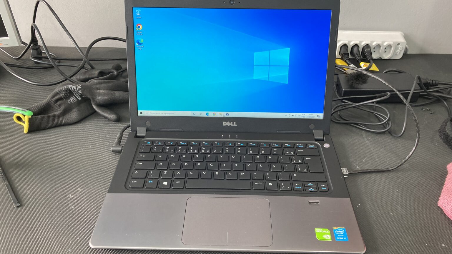 2CA1881C-EEDD-4206-98F0-1187D7FD8606